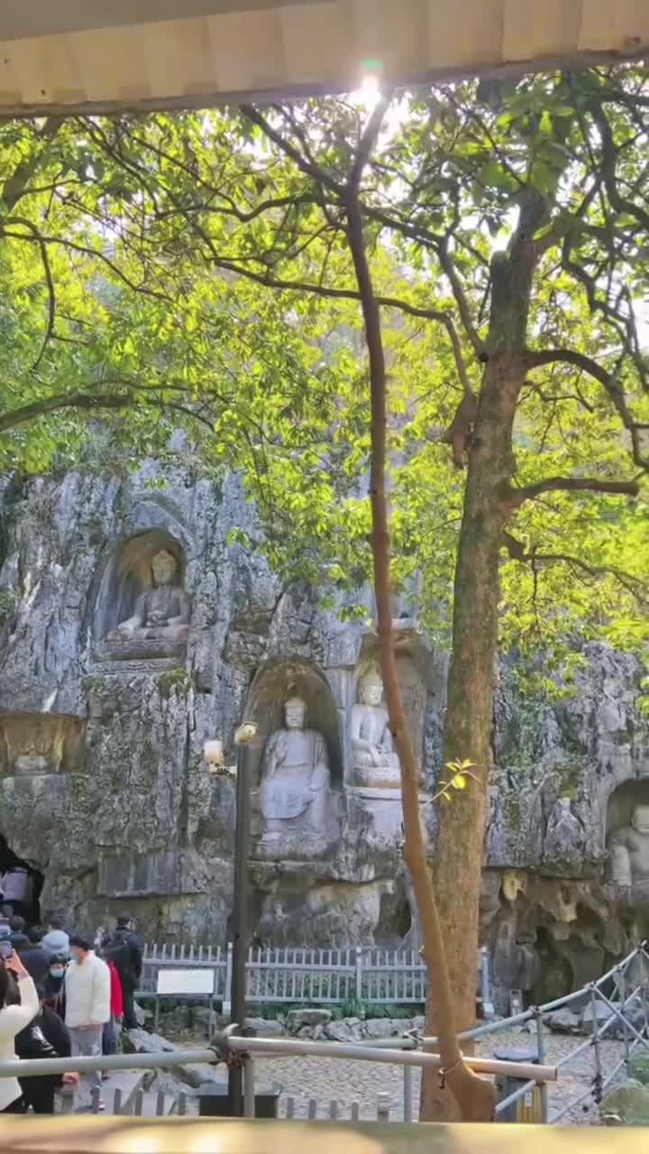 灵隐寺不仅仅是一座宗教圣地，一座艺术的殿堂，更是一种信仰，一种对美好生活的向往和追求#来杭州一定要来一趟灵隐寺