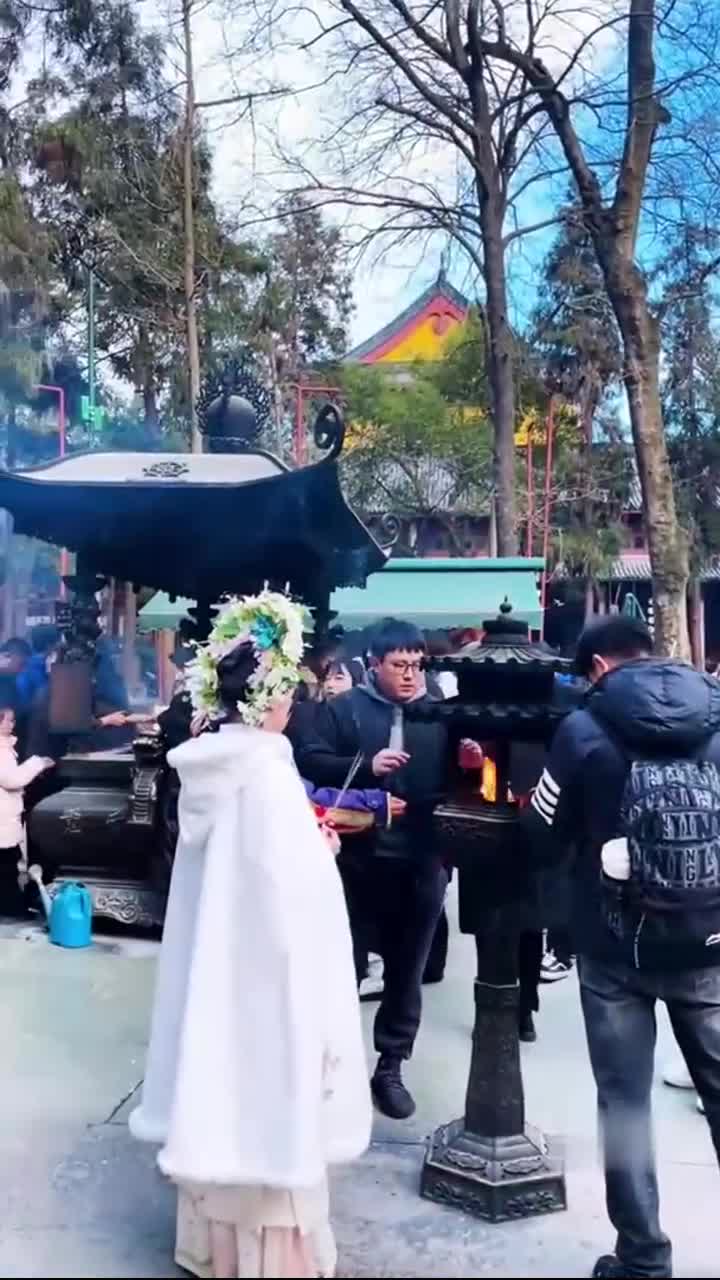灵隐寺不仅仅是一座宗教圣地，一座艺术的殿堂，更是一种信仰，一种对美好生活的向往和追求#来杭州一定要来一趟灵隐寺