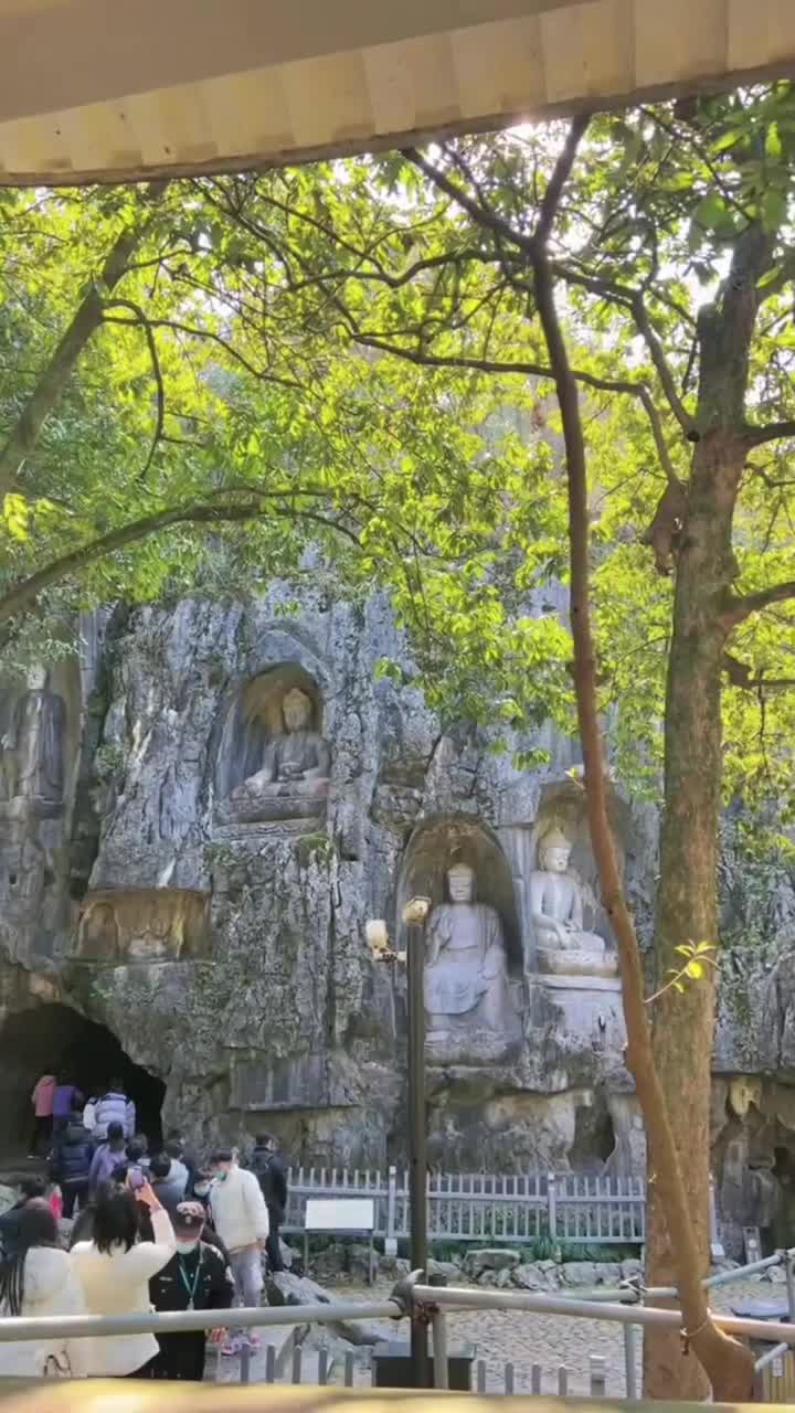 灵隐寺不仅仅是一座宗教圣地，一座艺术的殿堂，更是一种信仰，一种对美好生活的向往和追求#来杭州一定要来一趟灵隐寺