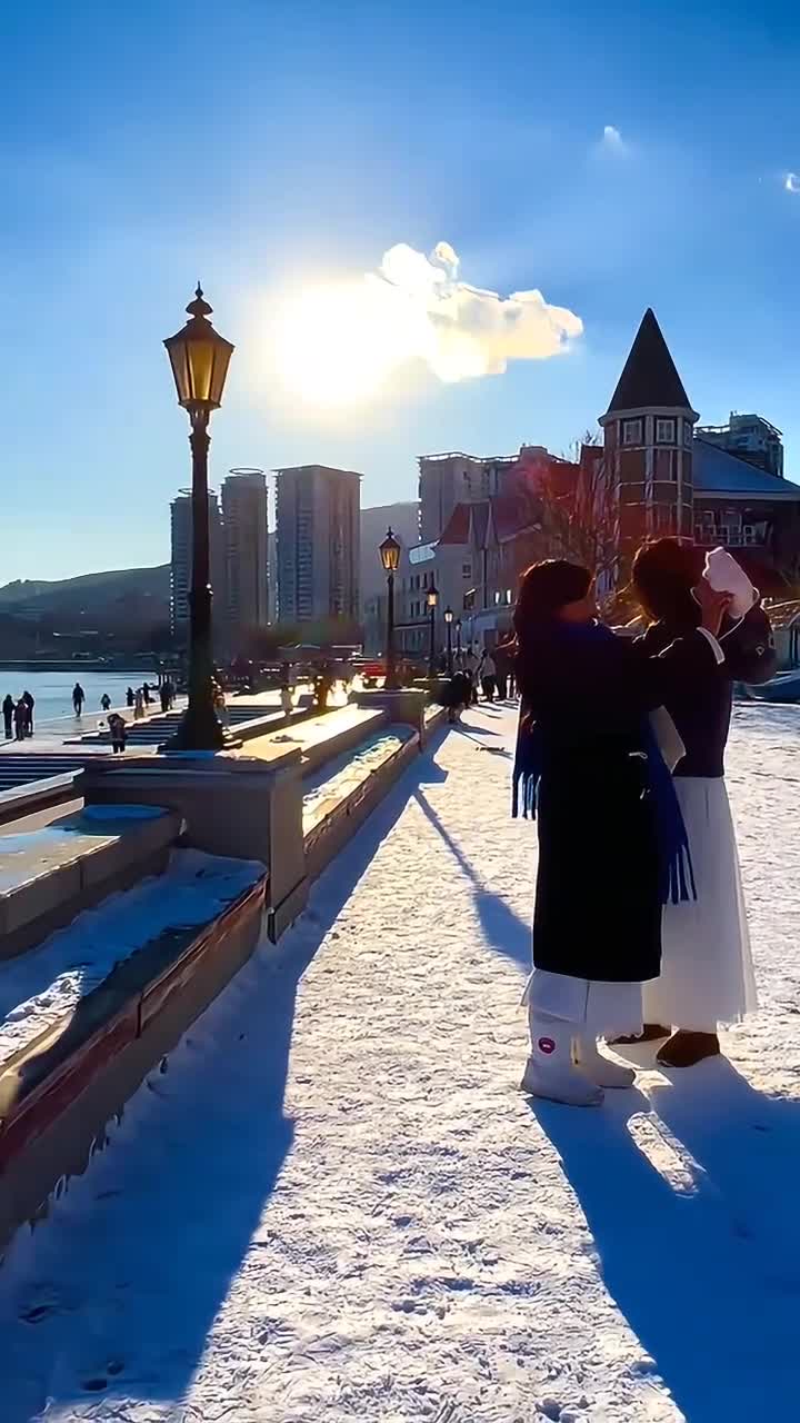 烟台海昌渔人码头的海哪一次我的思潮里，没有你波涛的清响。#	烟台海昌渔人码头